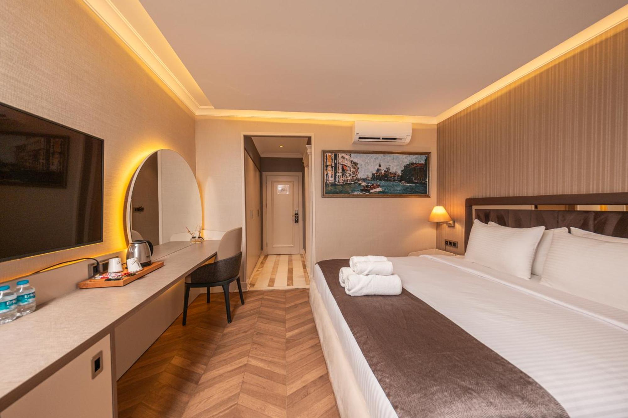 MQ Hotel Suites Arnavutkoy Esterno foto