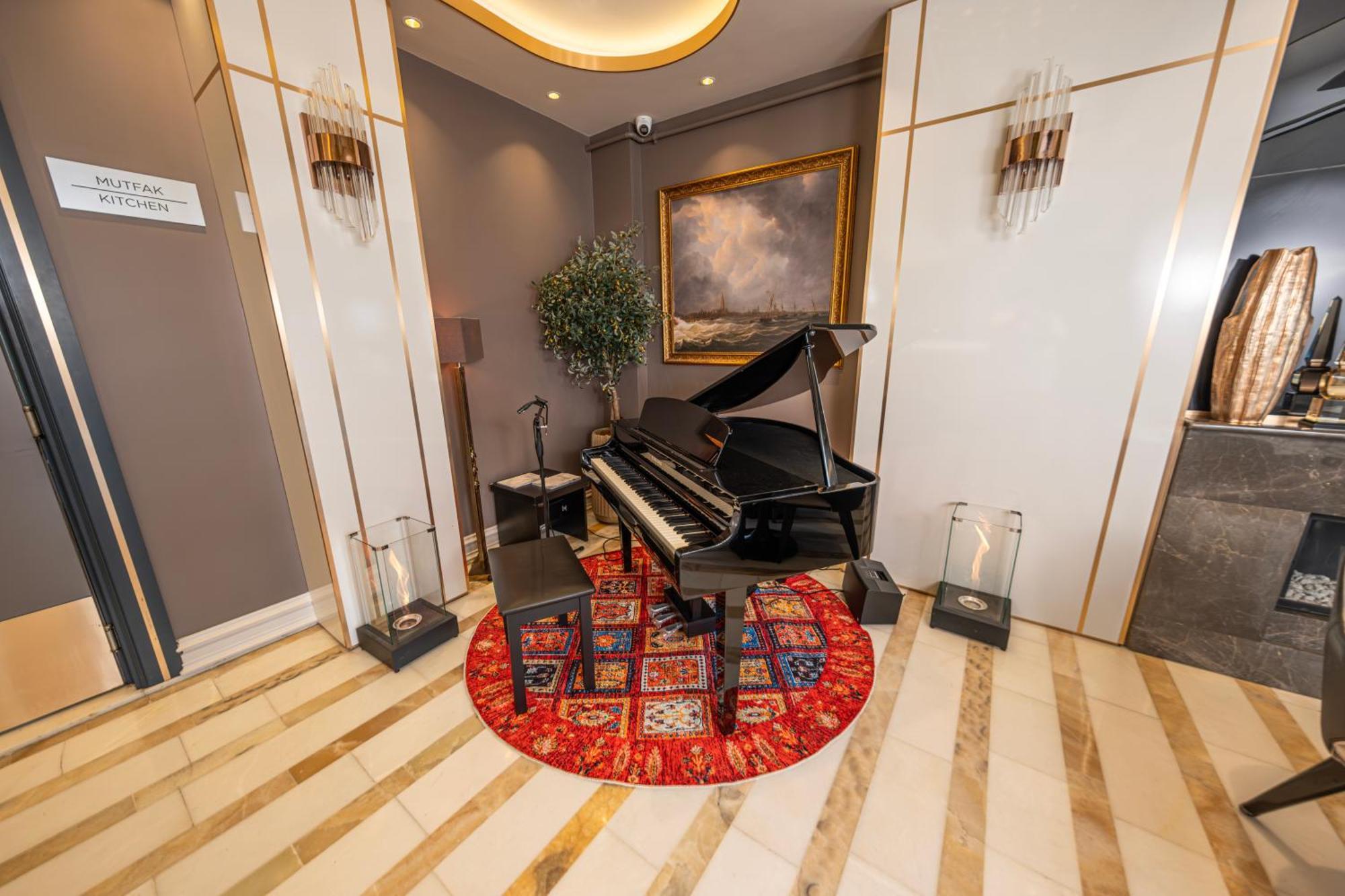 MQ Hotel Suites Arnavutkoy Esterno foto